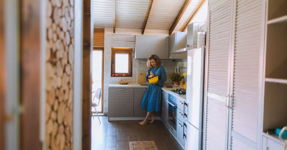 How to Create a Pet-Friendly Kitchen for Safe Cooking