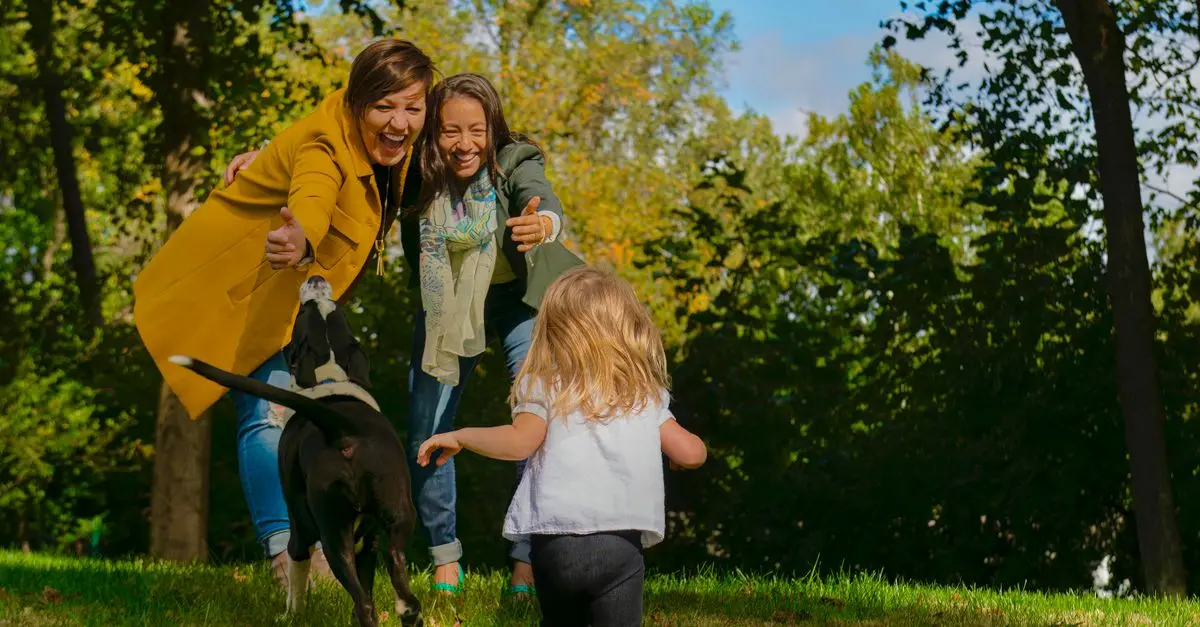 Top 10 Pet-Friendly Activities for Families
